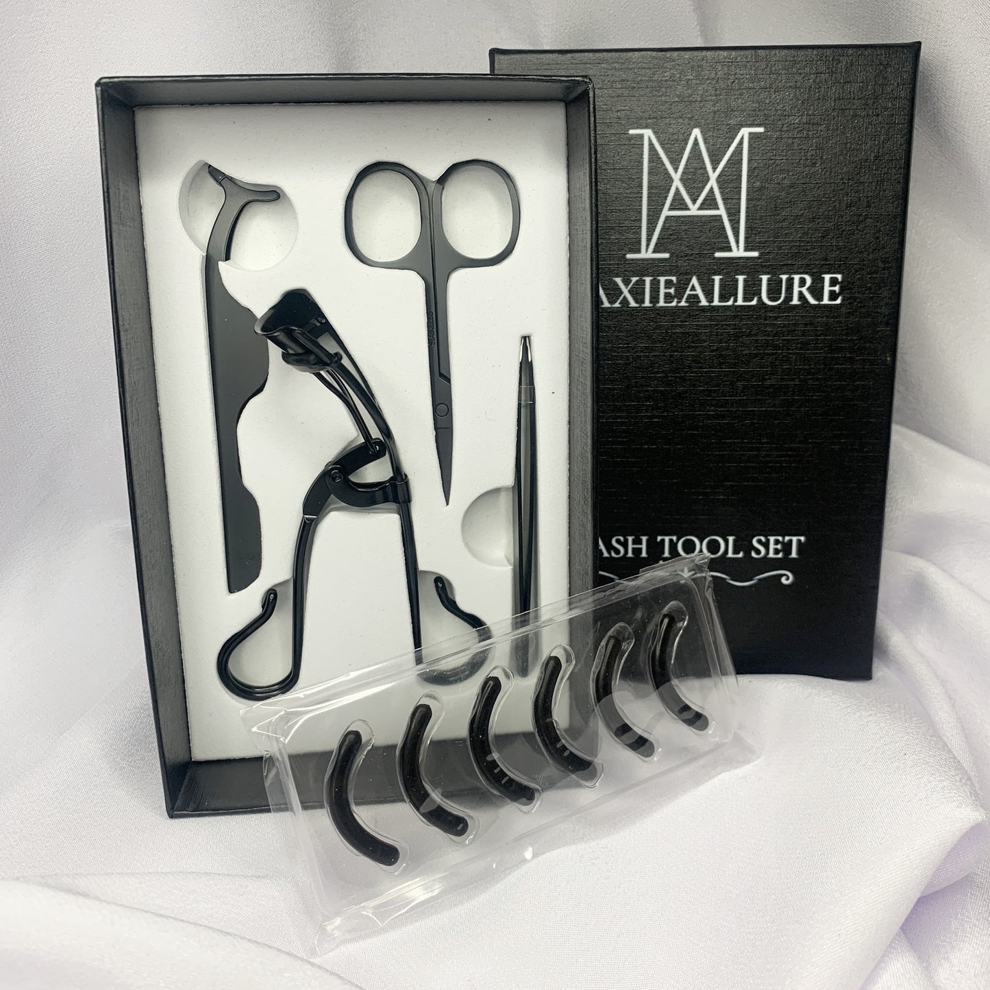 Lash Tool Set