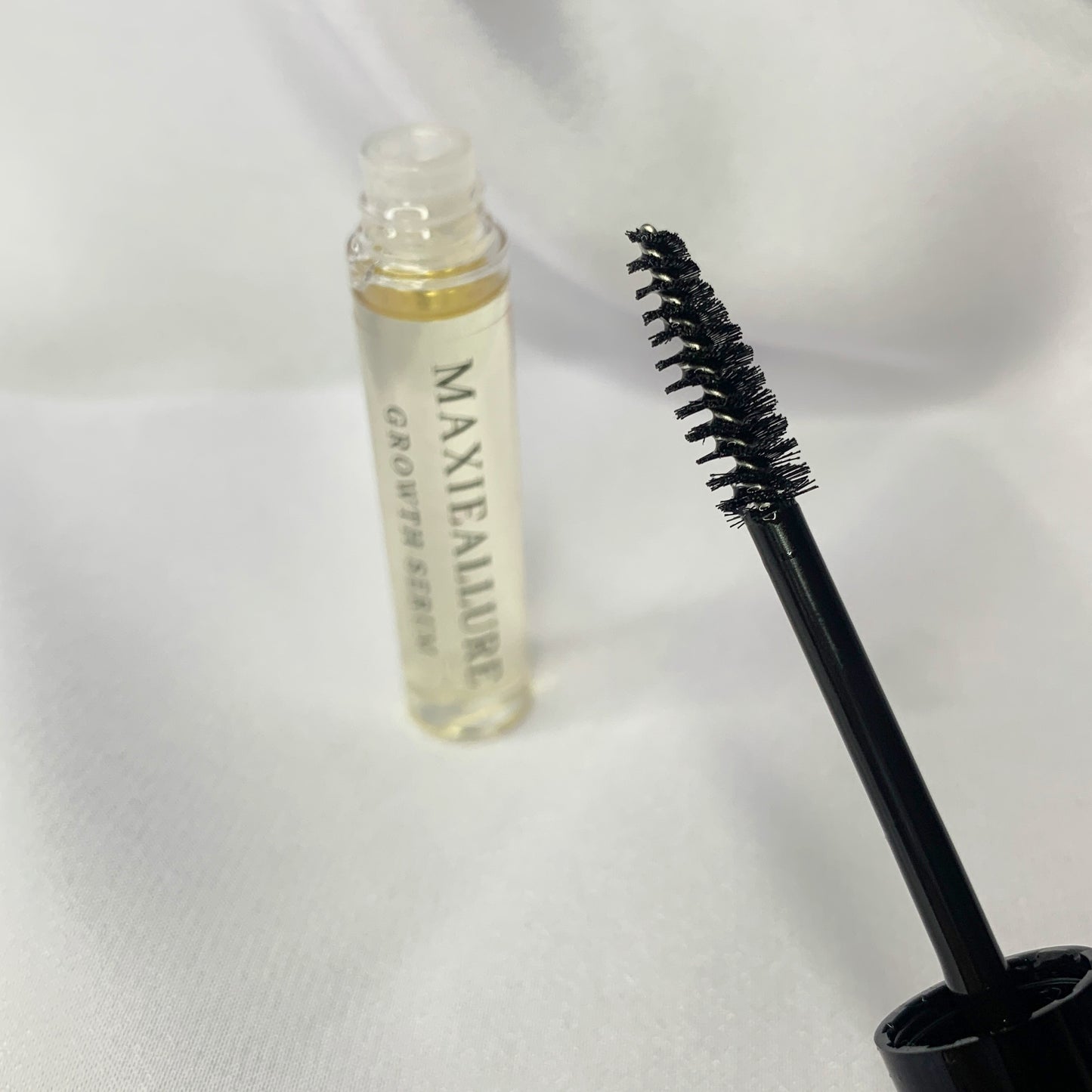 Eyelash/Eyebrow Growth Serum